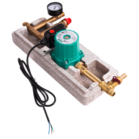 Solar System kit with three vacuum 25-tube collectors – excluding solar cable and tank