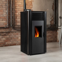 Piec na pellet VAYNE BLACK 12 kW z płaszczem wodnym