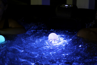 Pływająca lampa LED THUNDER