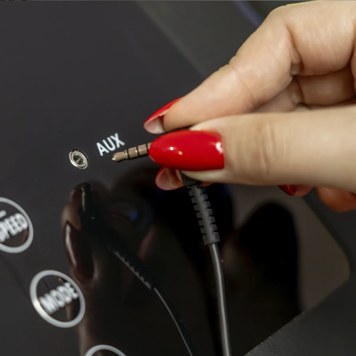 Bieżnia elektryczna THUNDER REVO - obrazek 5